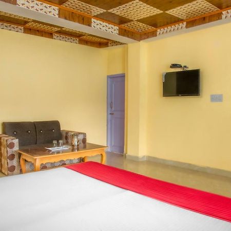 The Monk Hotel By Livingstone Kalpa Kültér fotó